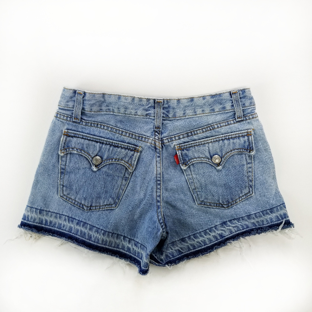 Levi's 》Distressed Cut Off Shorts